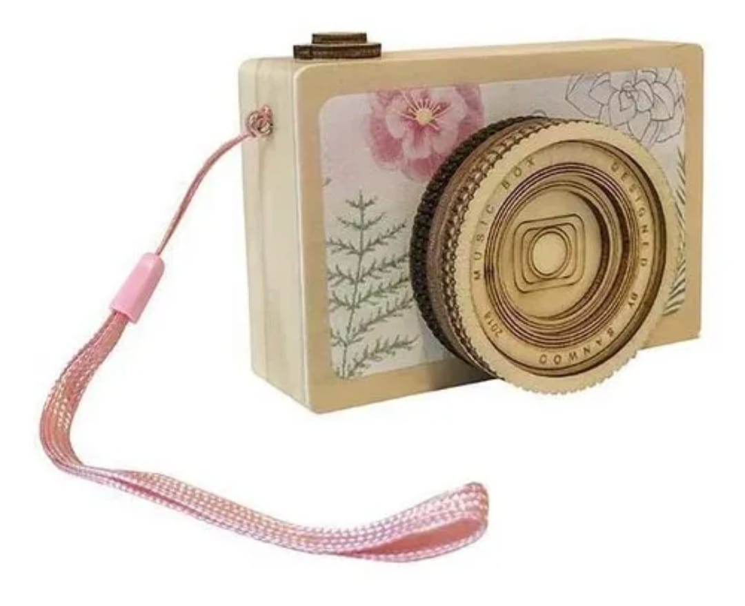 Caja Musical En Madera Con Forma De Camara Fotos