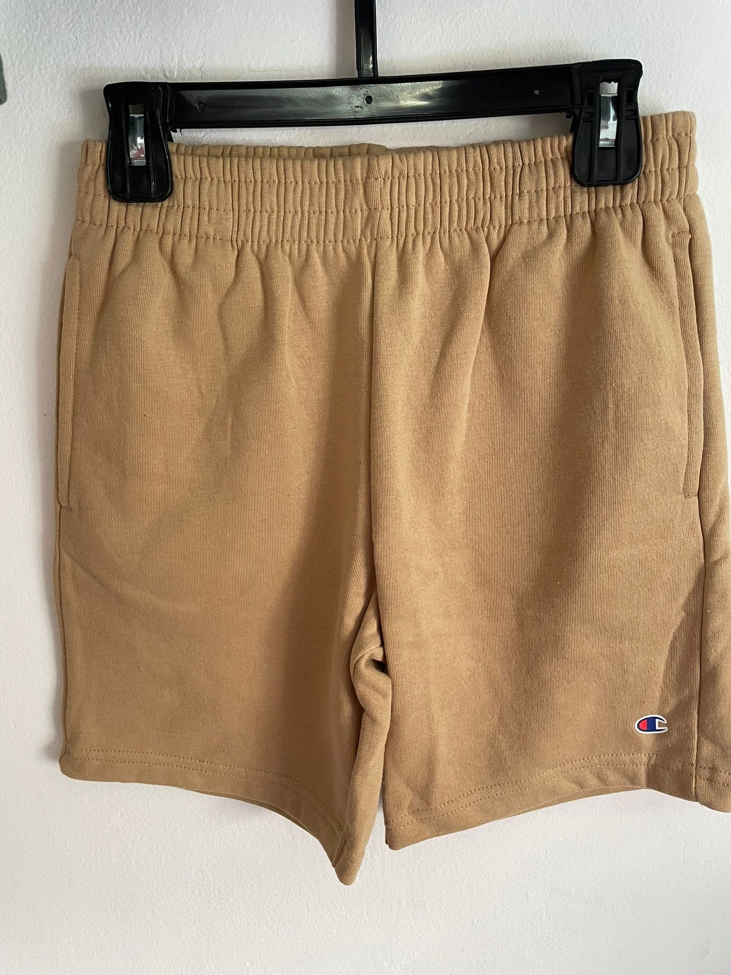 Conjunto Remera y Short Champion talle 8