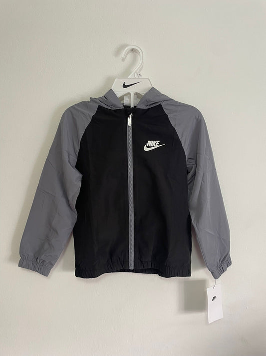 Campera Nylon Nike talle 7