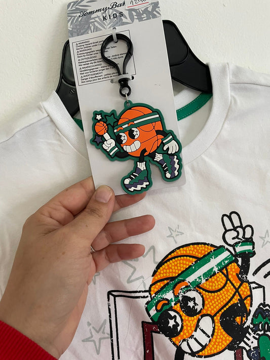 Conjunto Remera Short Y Llavero Tommy Bahama talle 8