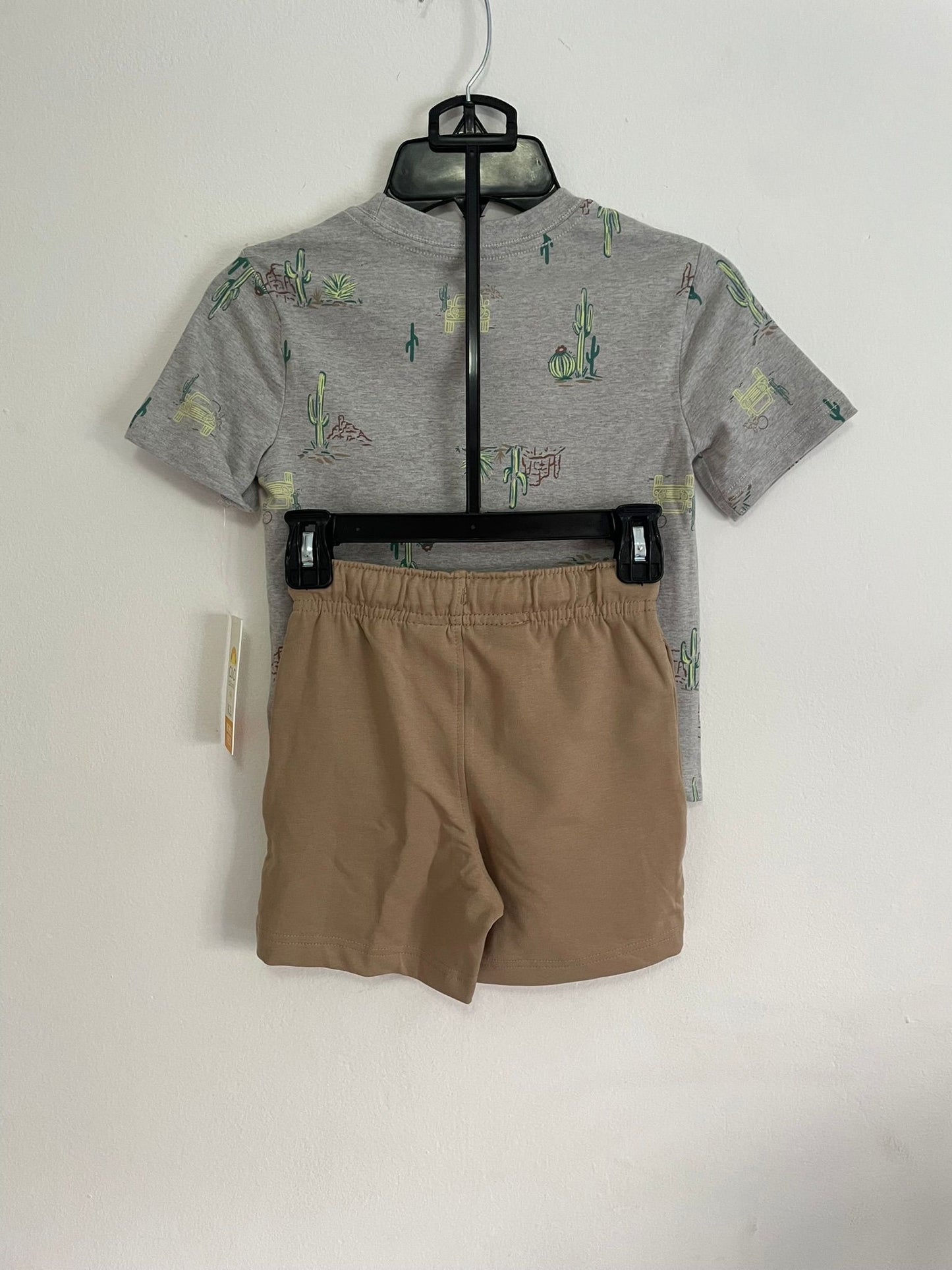 Conjunto Remera Y Short talle 4