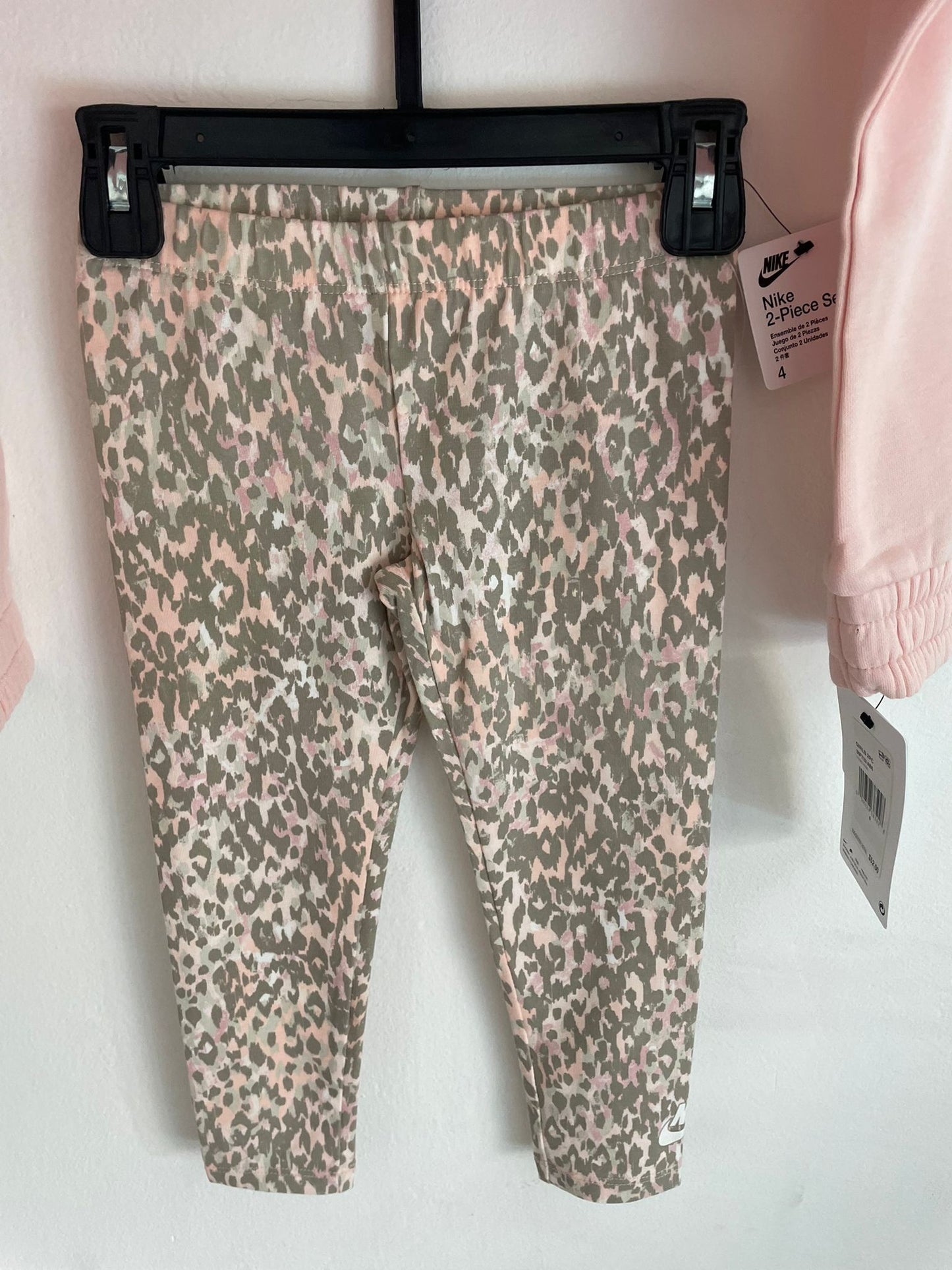 Conjunto Buzo y Calza Nike niña talle 4