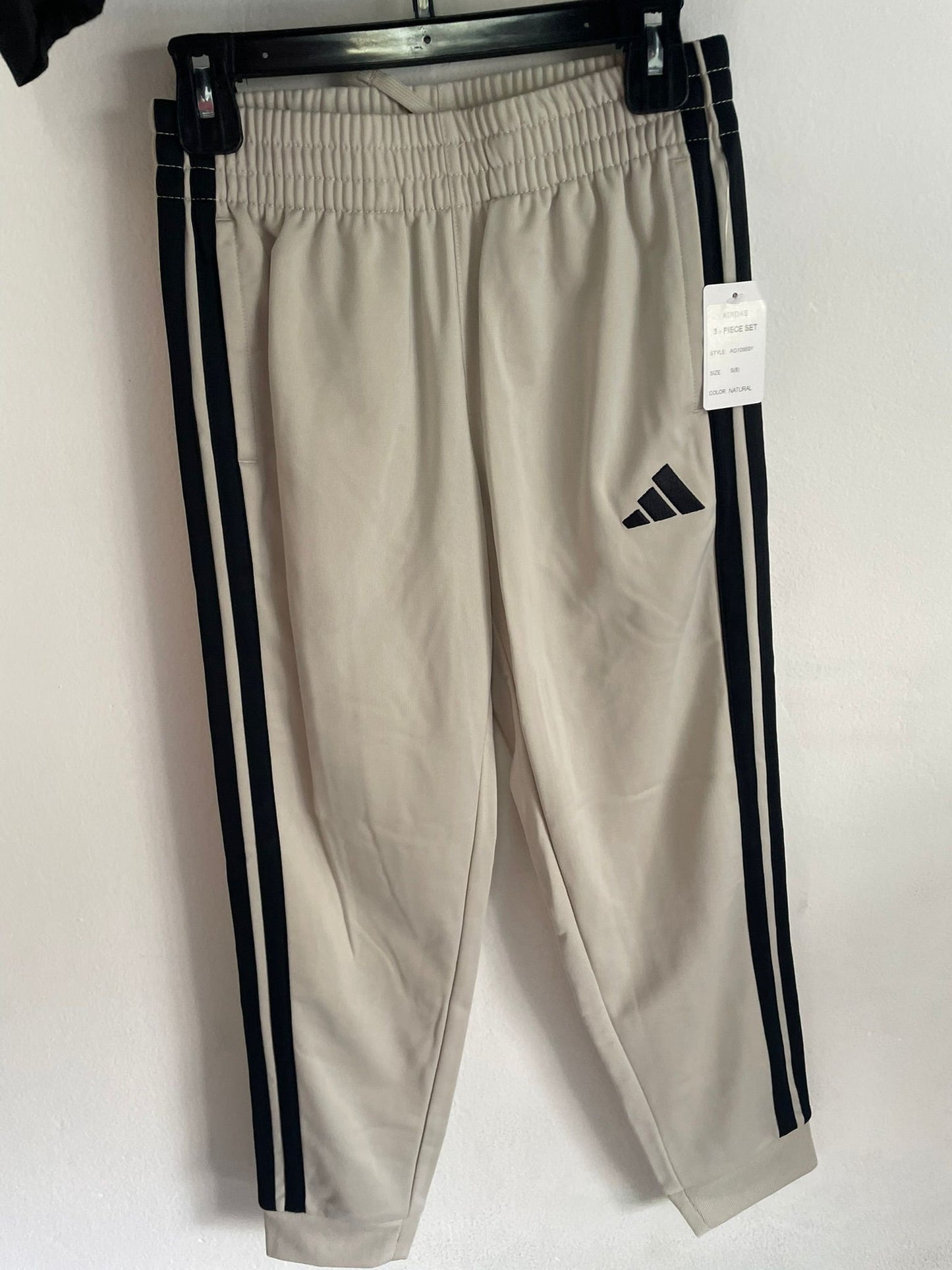 Conjunto Campera Remera Y Pantalon Adidas Talle 8
