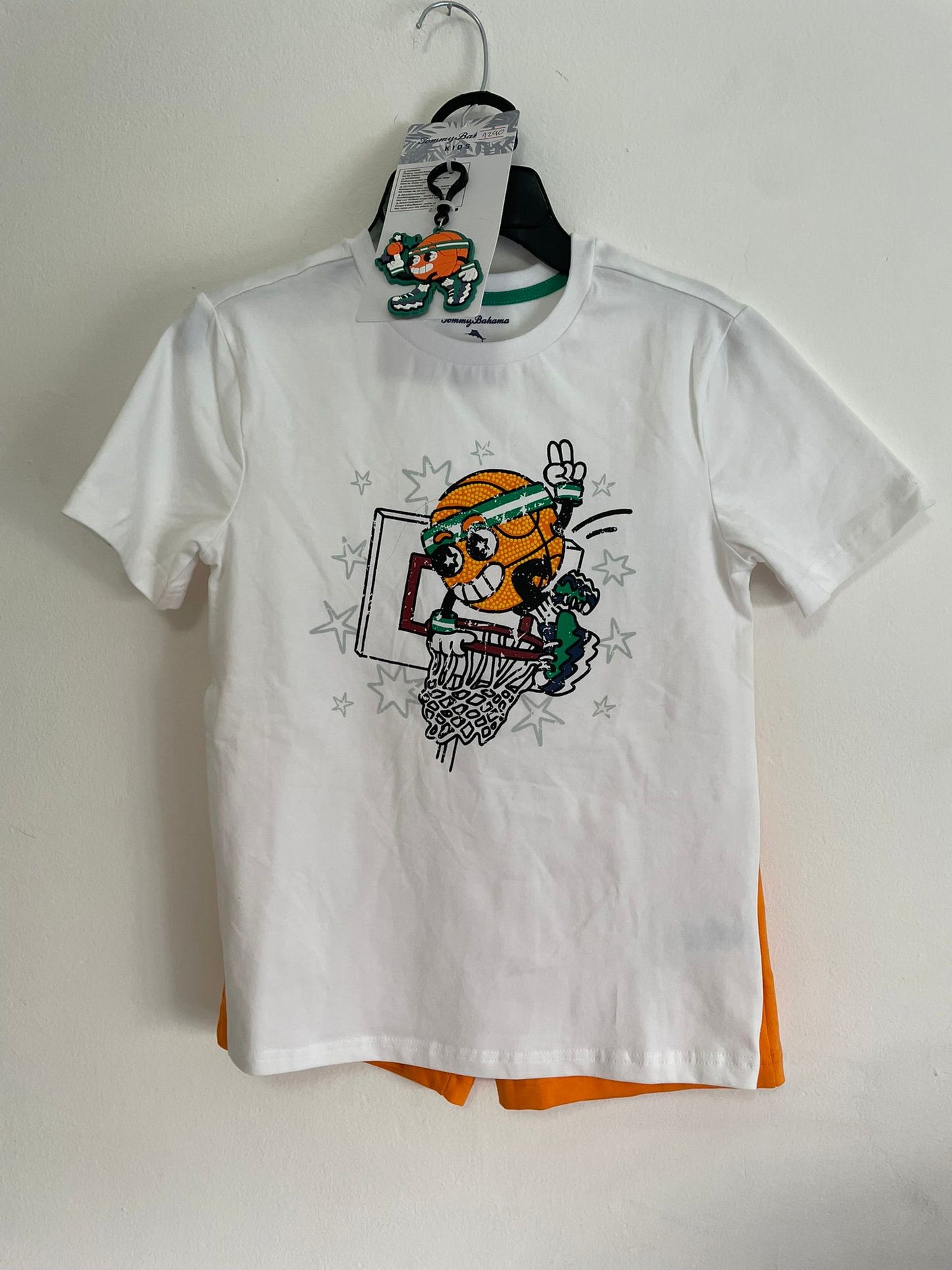 Conjunto Remera Short Y Llavero Tommy Bahama talle 8