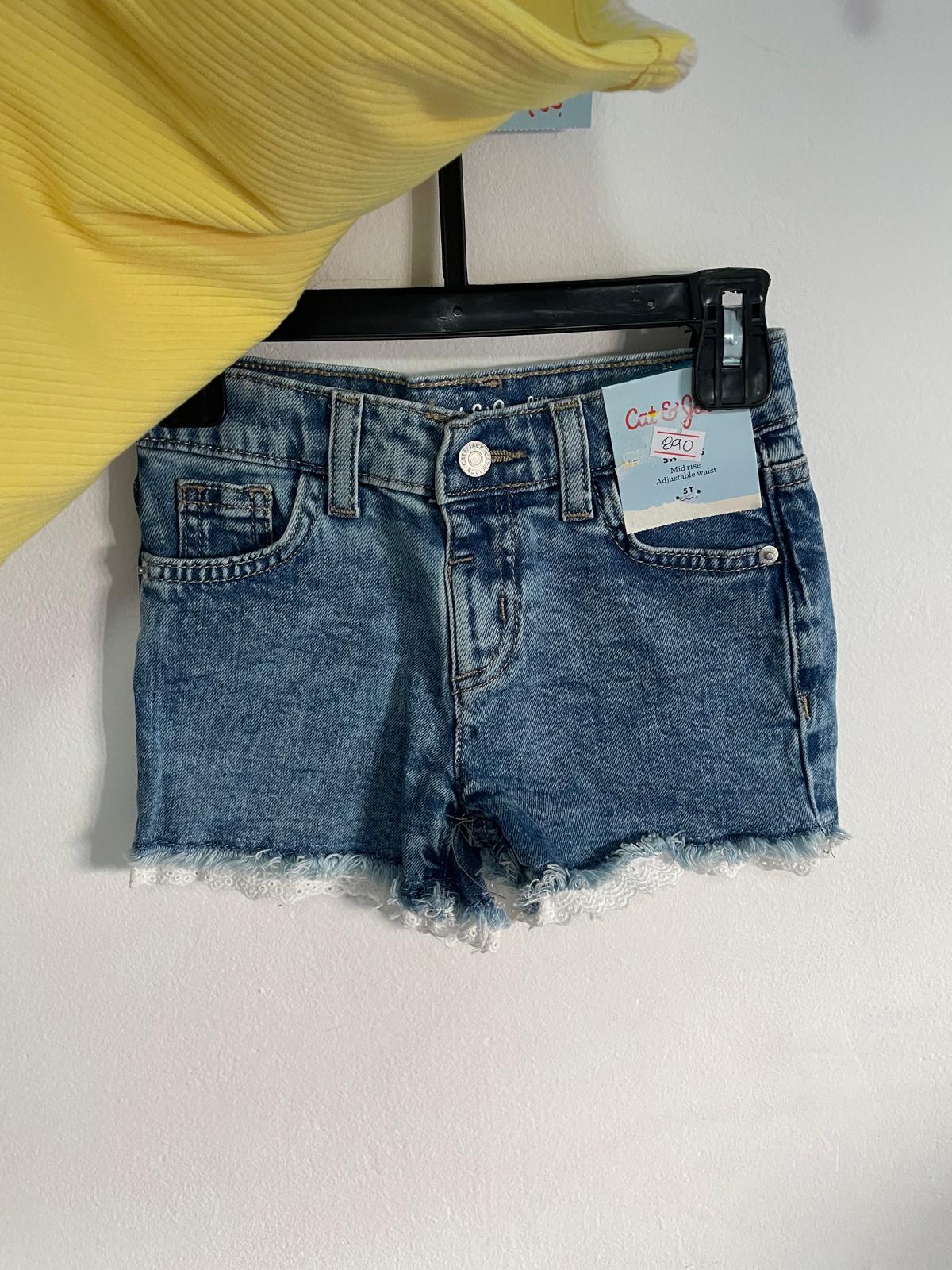 Conjunto Musculosa y Short de jean Cat&Jack talle 5