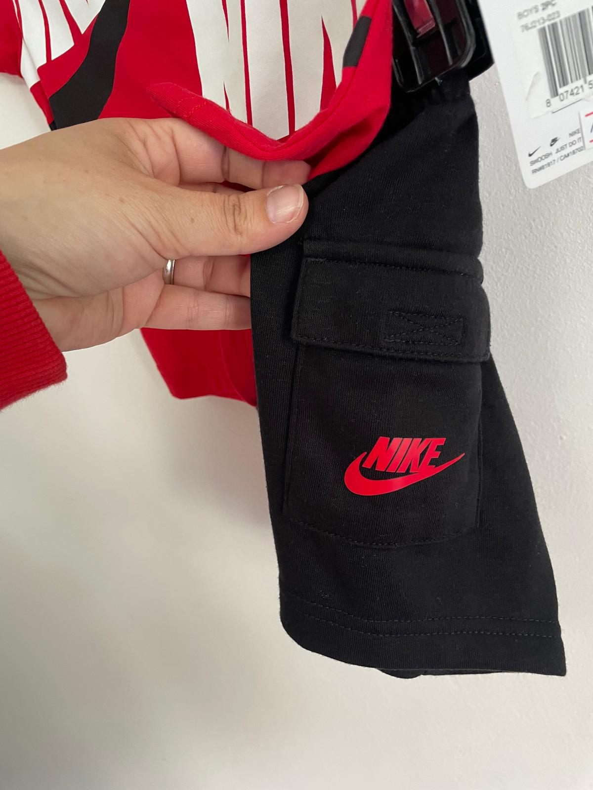 Conjunto Remera y Short Nike Niño talle 2