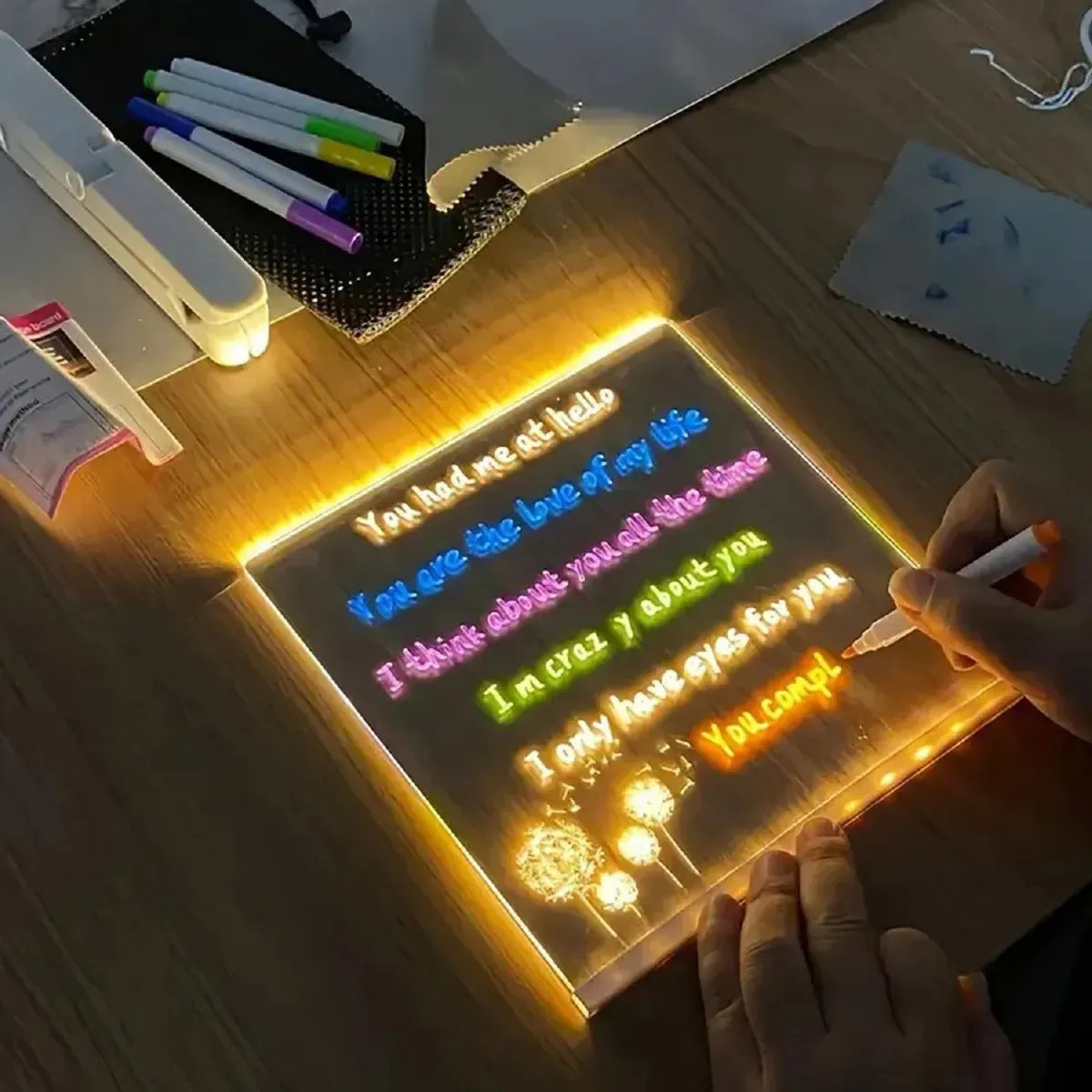 Pizarra Luminosa Magica 15x15cm Led Usb Viral tik tok Ltf Shop