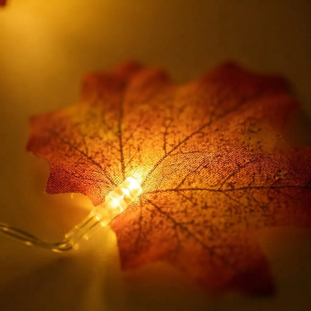 Guirnalda De Luces Led Hojas De Arce Halloween