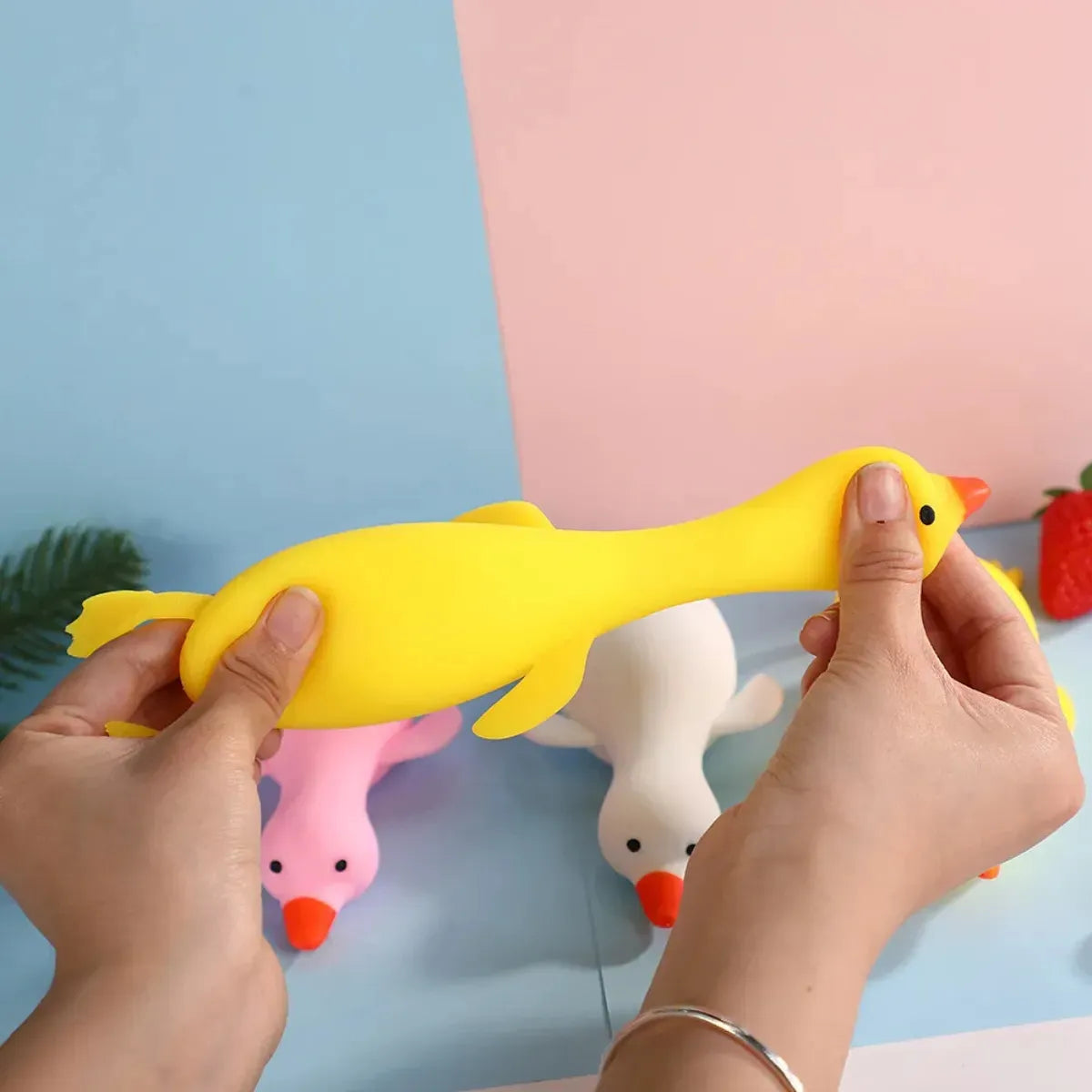 Pato Antiestrés Squishy Soft Fidget Duck, 16 Cm