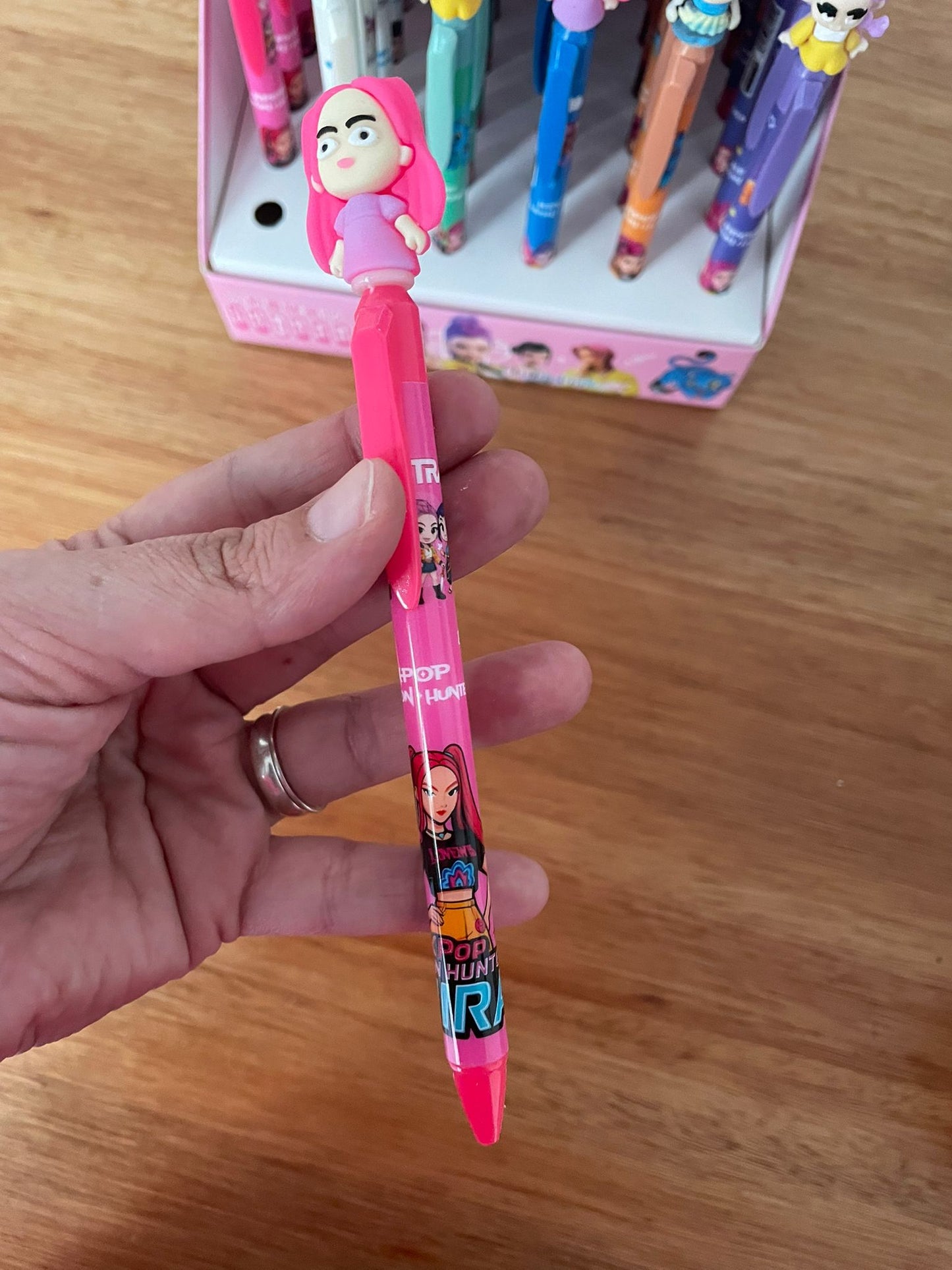 Lapicera Boligrafo Guerreras Kpop Pack X6
