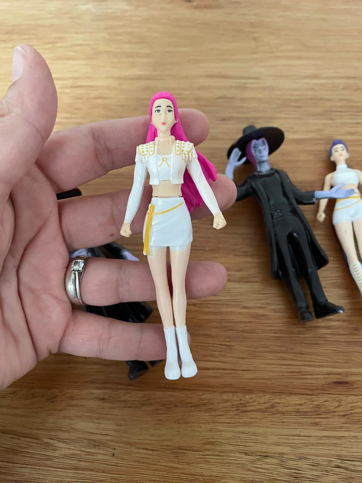 Muñecas Figuras De Accion Guerreras Kpop Pack X6
