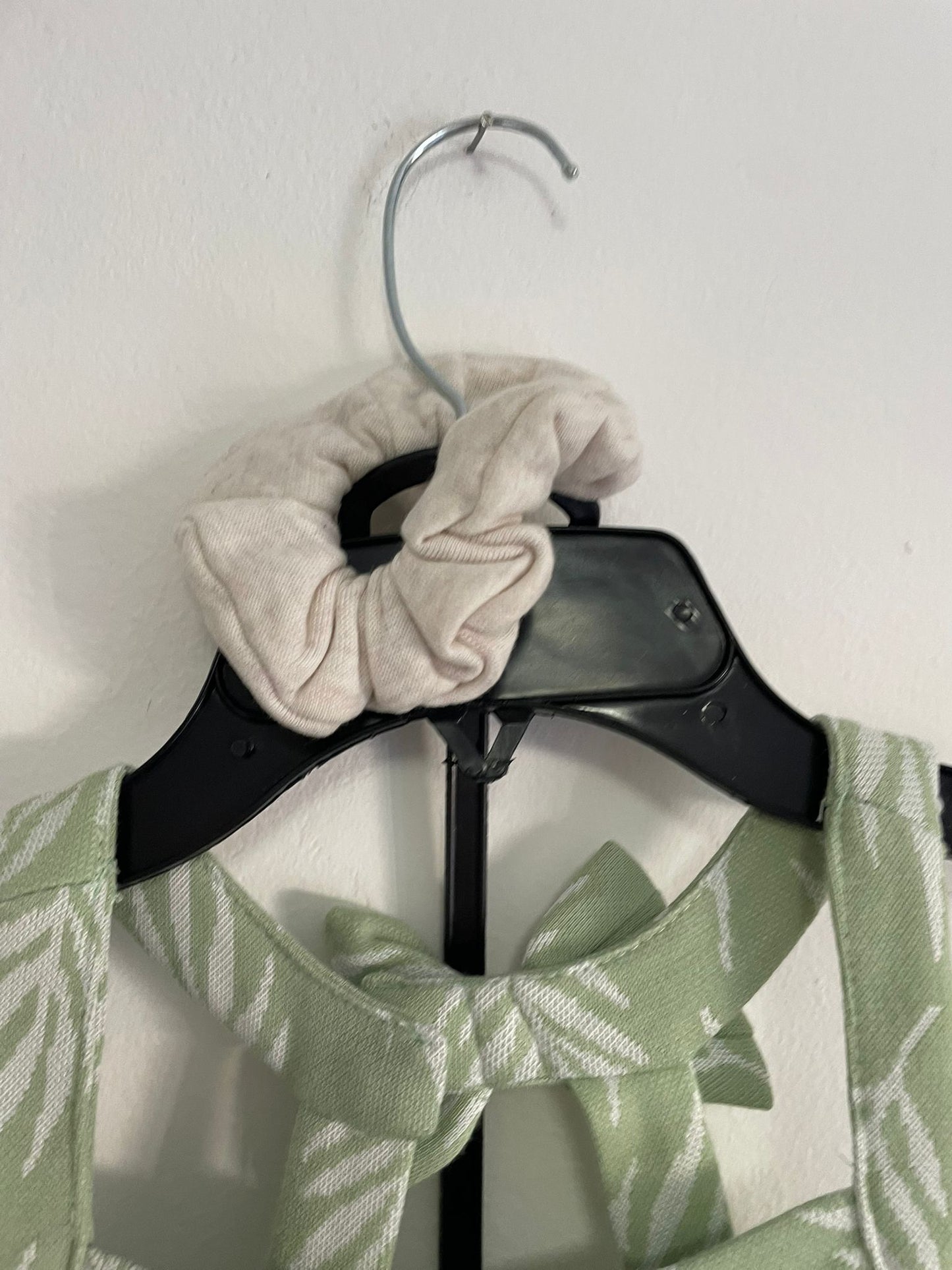 Conjunto musculosa y short con gomita verde estampado talle 4