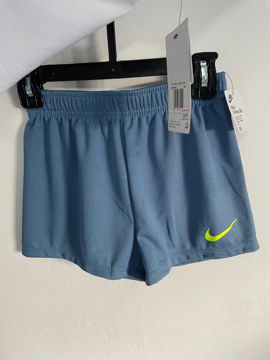 Conjunto Remera y Short Nike Talle 6