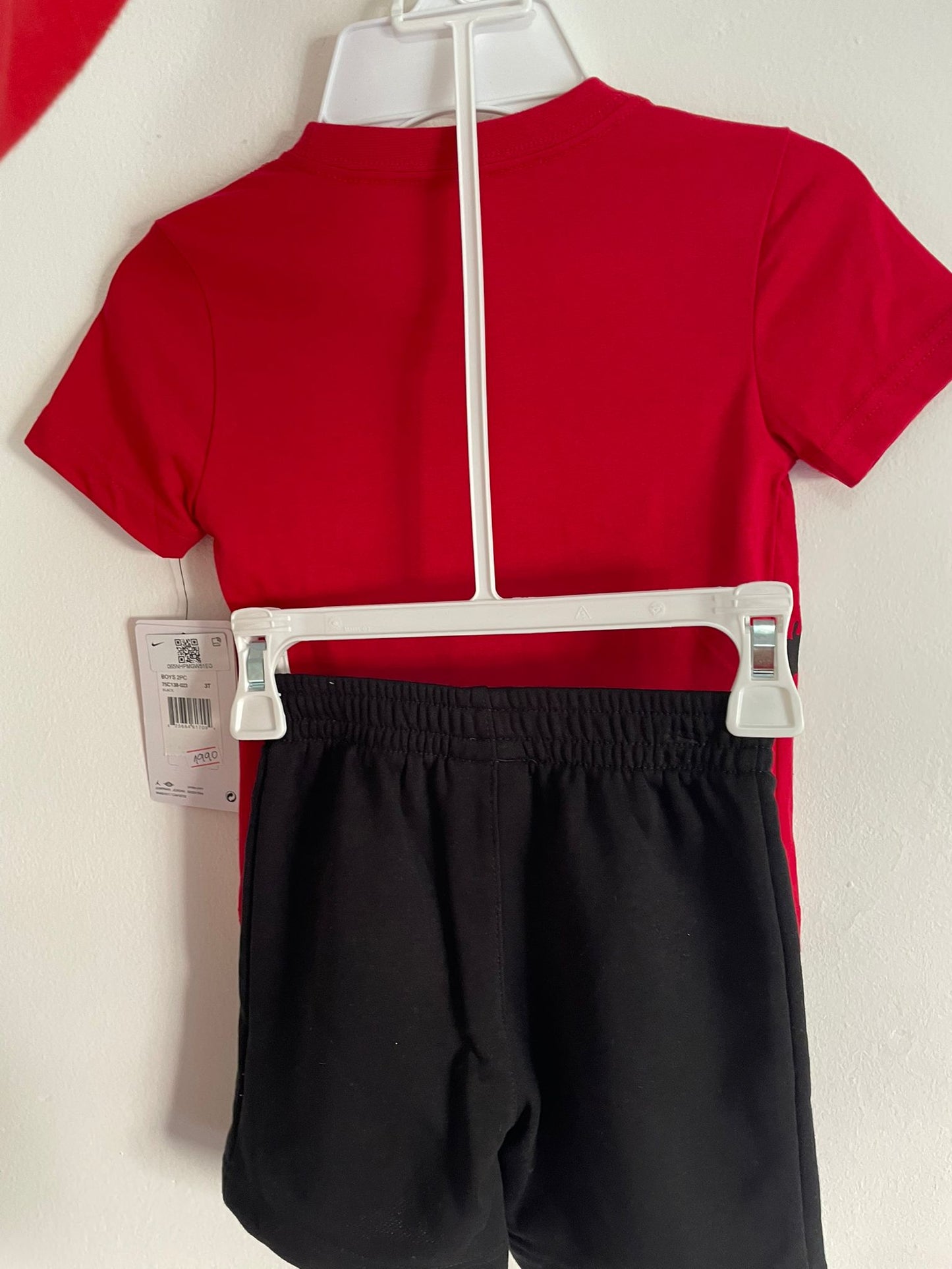 Conjunto Remera y Short Nike Jordan talle 3