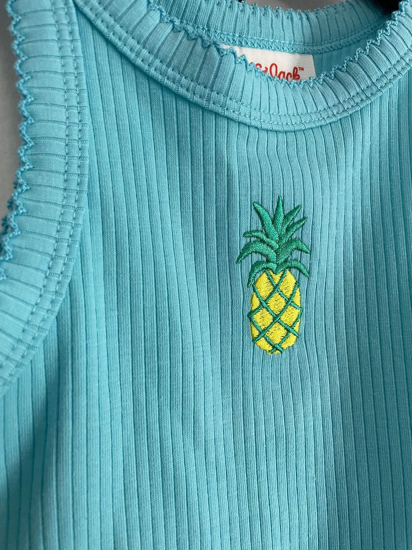 Conjunto musculosa y short de jean Cat&Jack niña talle 3