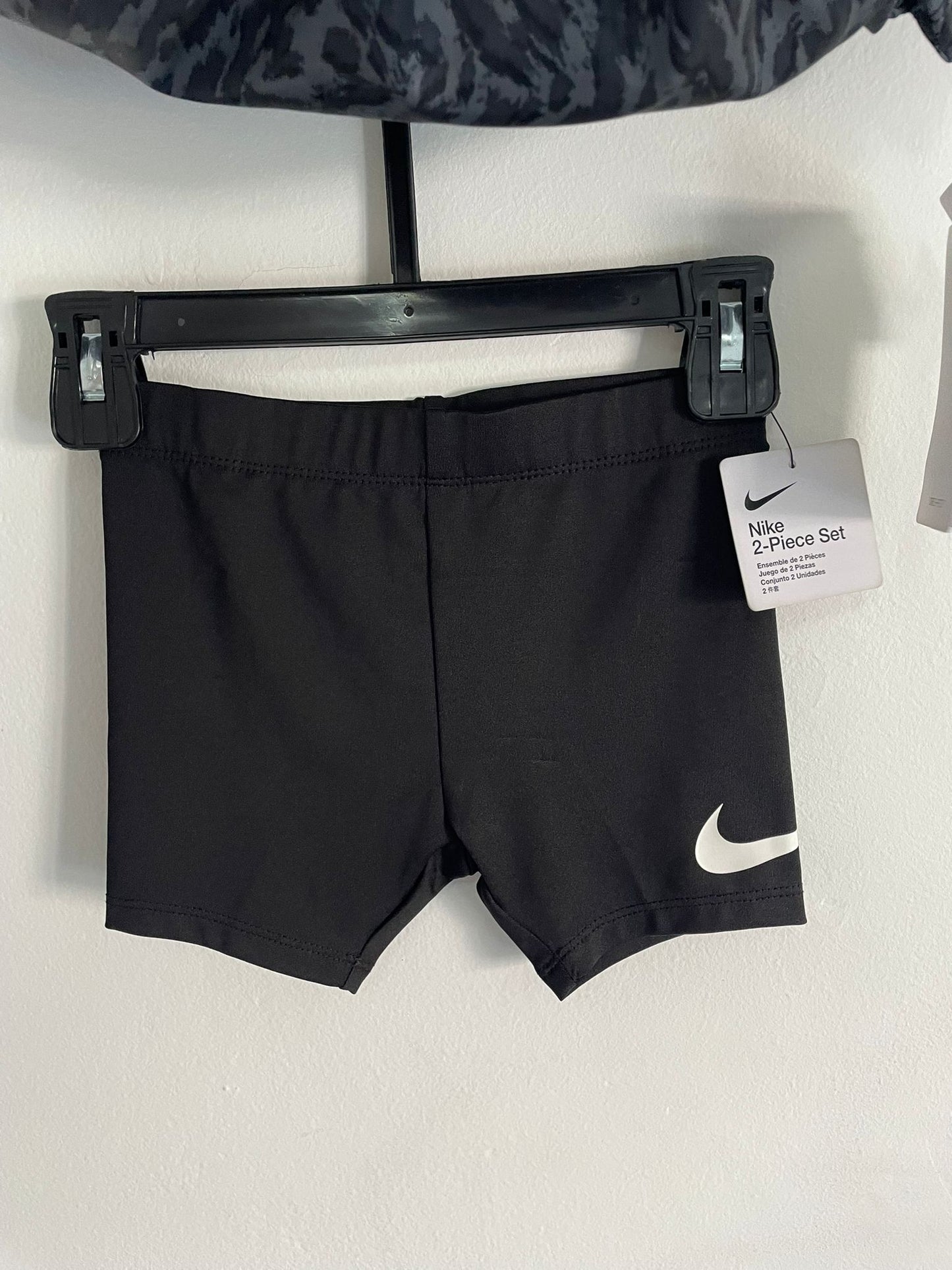 Conjunto Remera y Calza Nike niña talle 3