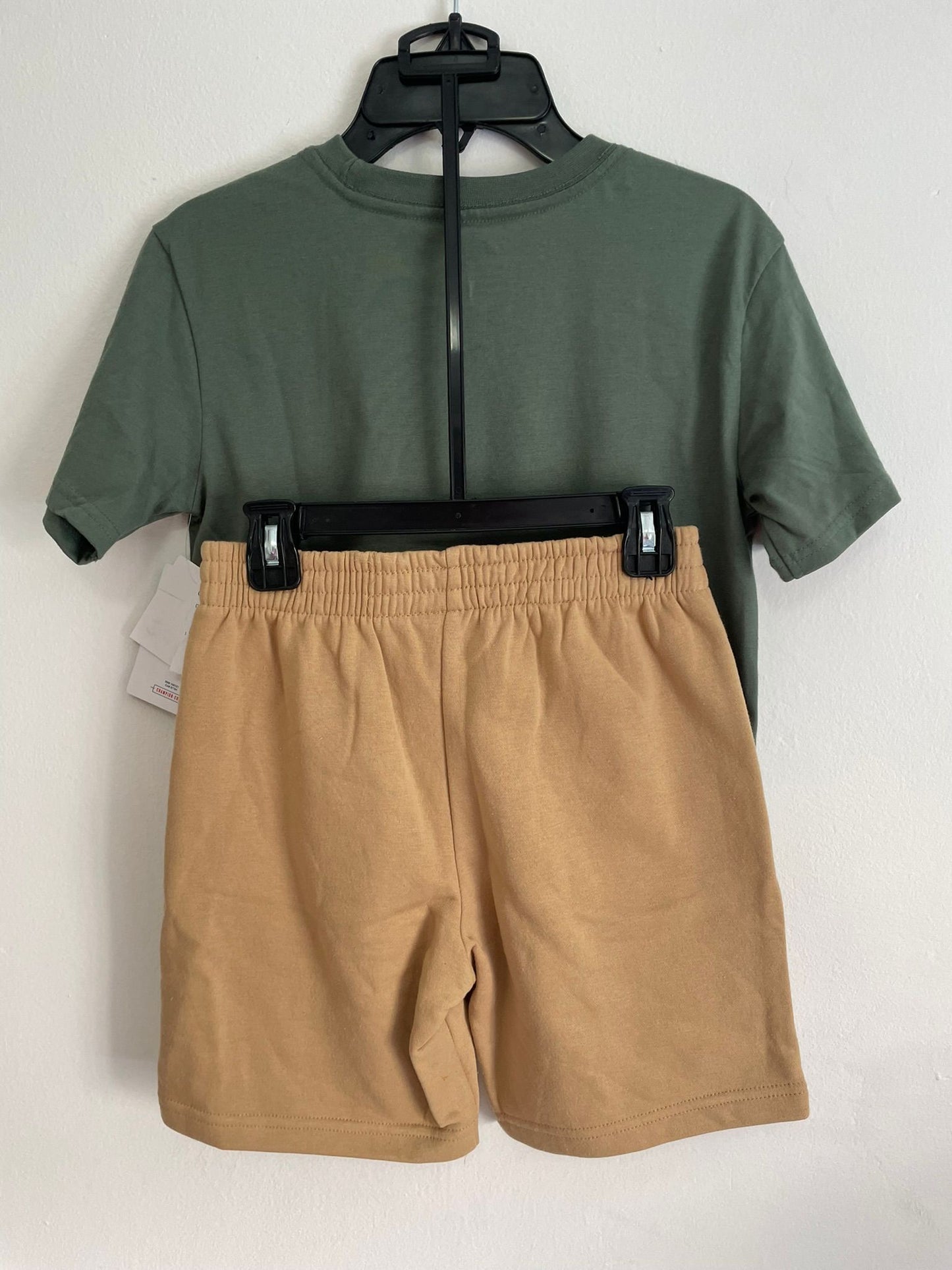 Conjunto Remera y Short Champion talle 8