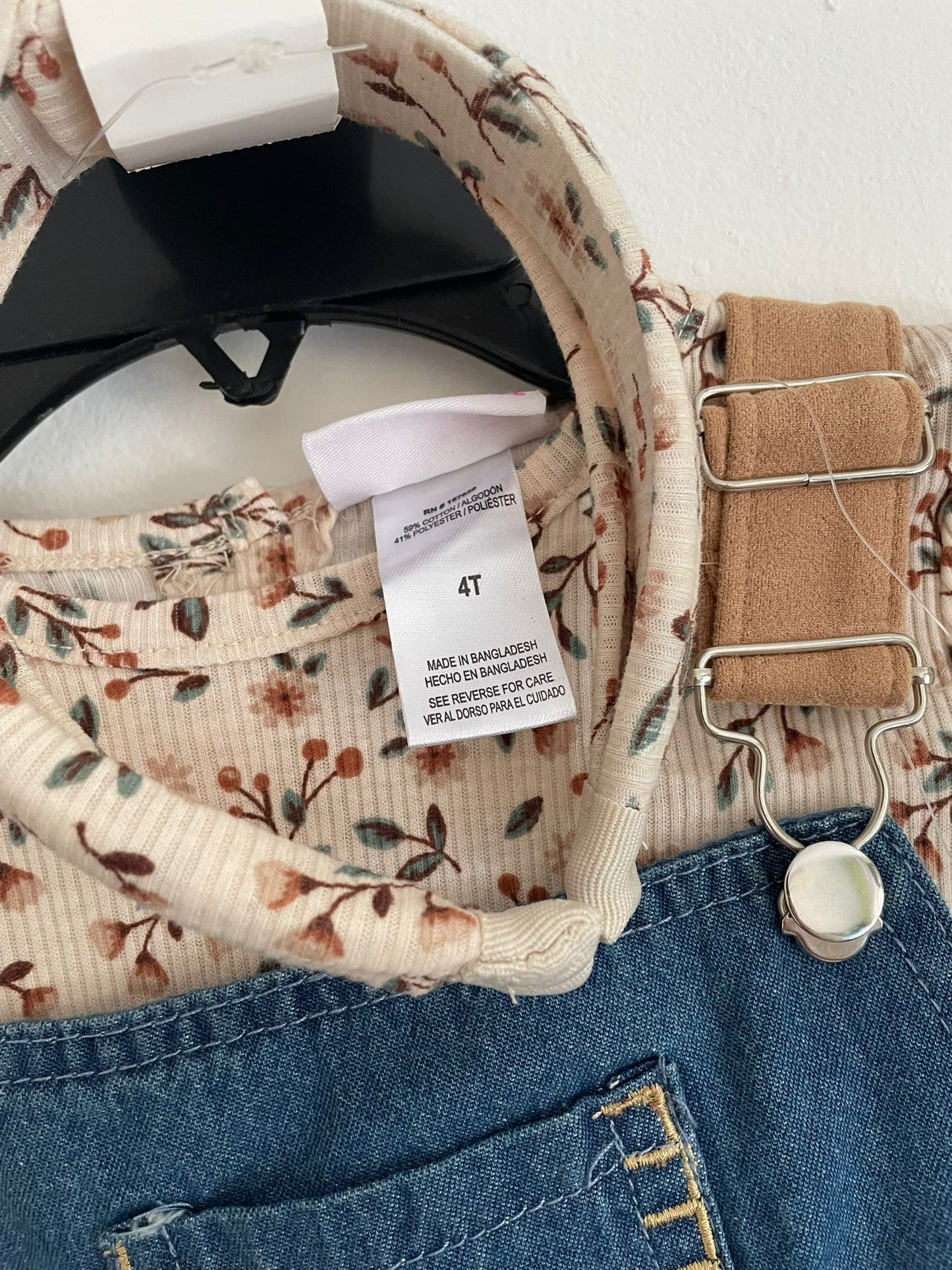 Conjunto Jumper de jean con remera y vincha niña talle 4