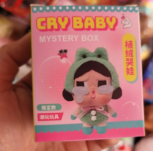 Caja Sorpresa Cry Baby Con Llavero Coleccionables