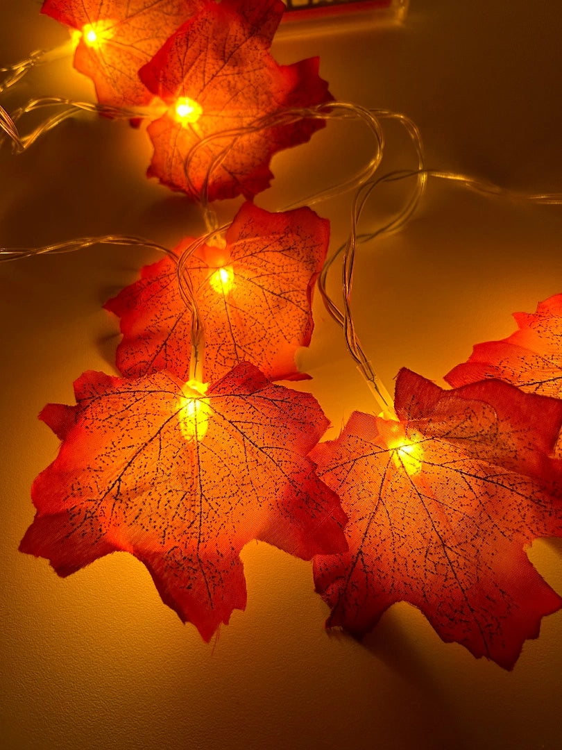 Guirnalda De Luces Led Hojas De Arce Halloween