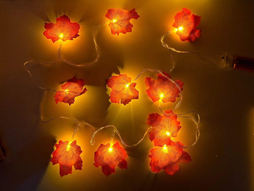 Guirnalda De Luces Led Hojas De Arce Halloween